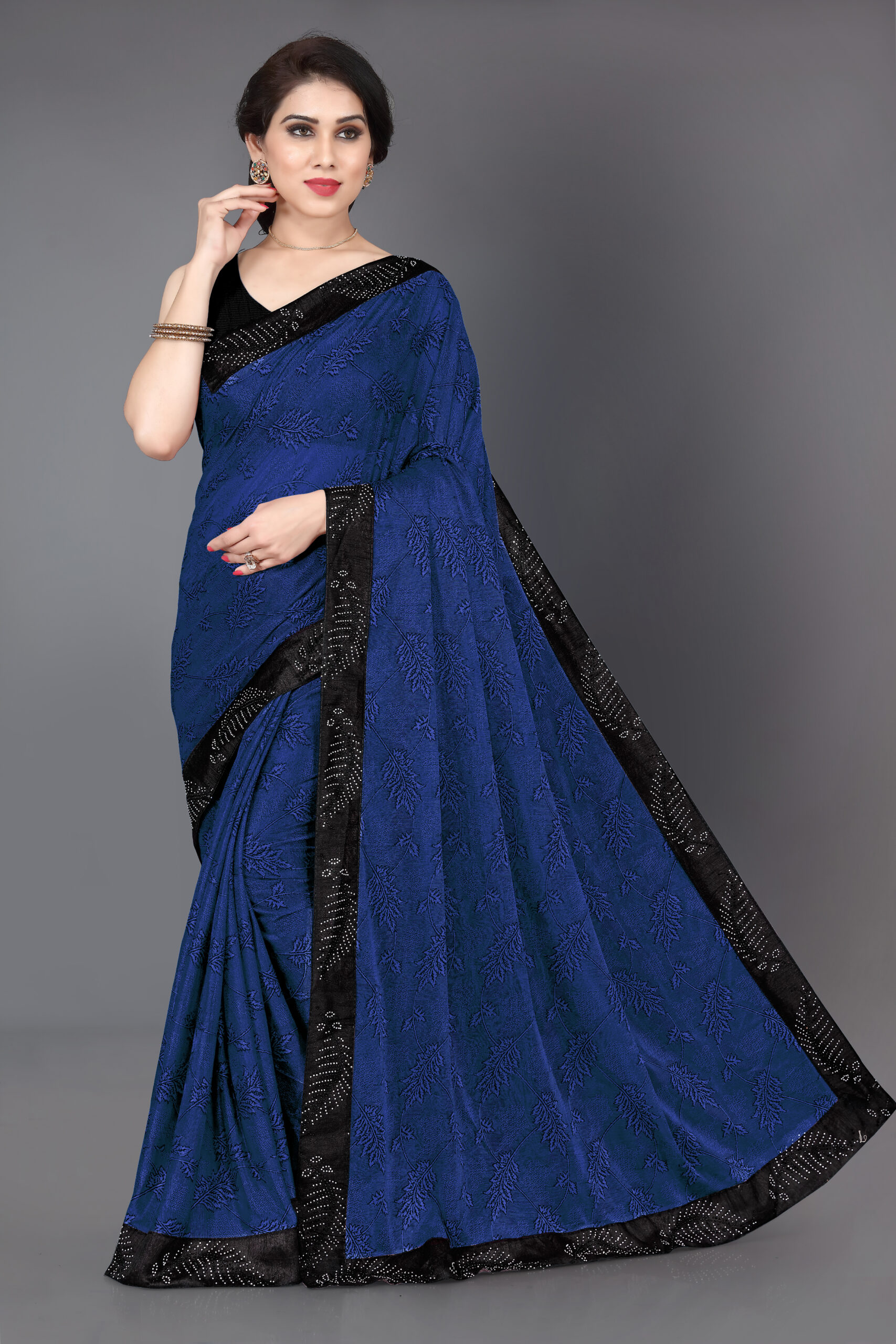 Mirchi Fashion Traditionelle indische Seidenmischung gewebtes Zari-Design Kanjeevaram Sari für Frauen mit Blusenstoff 